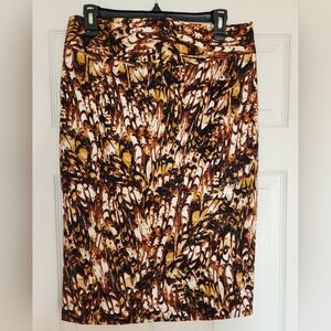 New Elegant Brown Patterned Pencil Skirt. Size 8. Cotton.